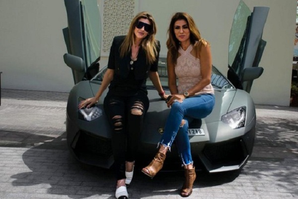 Hội người đẹp và xe "chất"nhất Dubai