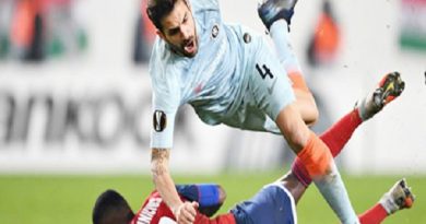 Monaco vs Lyon: Gánh nặng trên đôi vai Fabregas