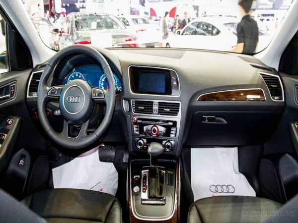 Đánh giá Audi Q5 2017 mẫu SUV nhỏ gọn sang trọng