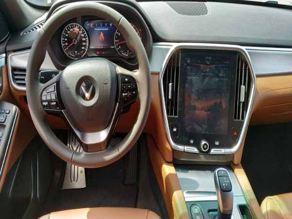 Đánh giá xe Vinfast Lux SA 2.0 có xứng đáng để đầu tư