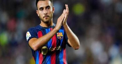 Tin thể thao 26/12: Barca sẽ thanh lý trung vệ