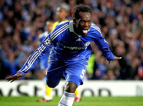 Tin Chelsea 9/9: Cựu chủ tịch Burnley tiết lộ gây sốc