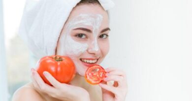 Cách làm mặt nạ cà chua cho làn da sáng mịn tự nhiên