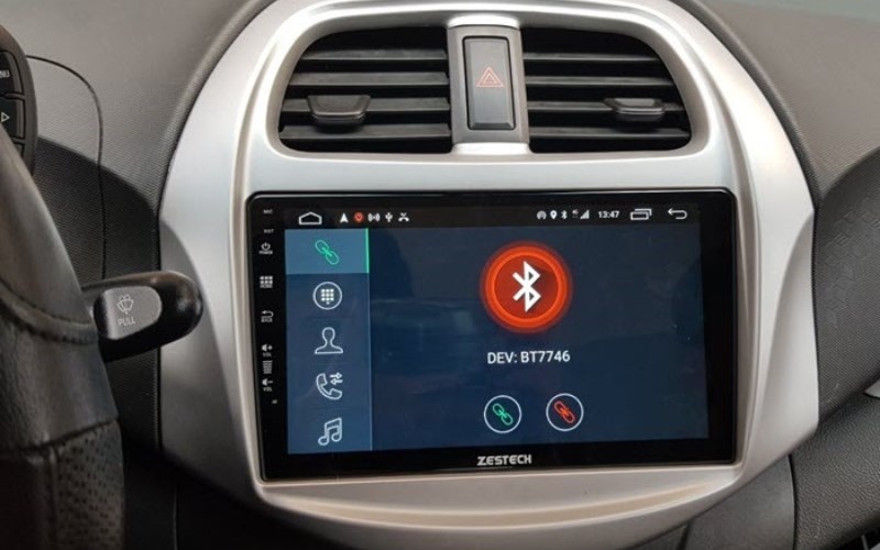 Sử dụng Bluetooth sẽ giúp kết nối iphone với ô tô hiệu quả