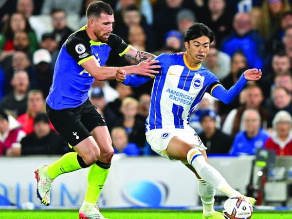 Ảnh hưởng của cầu thủ Nhật Bản đá cho Brighton tại Premier League