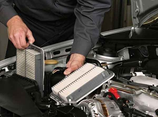 Hướng dẫn cách vệ sinh lọc gió điều hòa ô tô tại nhà