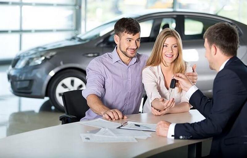 Bàn giao xe và chăm sóc hậu mãi